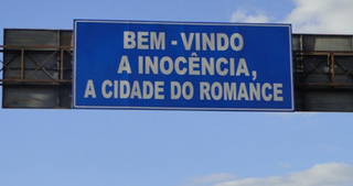 Entrada de Inocência, município com cerca de 7 mil habitantes (Foto: reprodução / Anderson Silva)