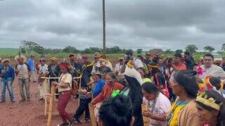 Movimento durante a Assembleia dos Guarani Kaiowá Aty Guasu, em Caarapó, em novembro de 2023 (Foto: Helio de Freitas)