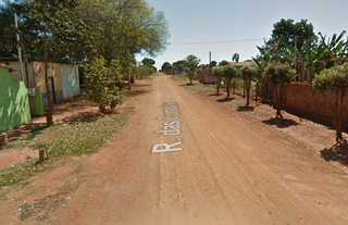 Rua onde crime aconteceu na noite de sábado (Foto: Google Street View)