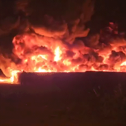 Tubulação serve de combustível e faz noite virar chamas em Três Lagoas