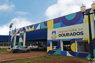 Fachada da Prefeitura Municipal de Dourados, 2ª cidade maior do Estado (Foto: reprodução / Dourados News)