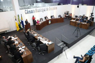 Plenário da Câmara Municipal de Dourados, durante sessão em 2020. (Foto: Arquivo/Campo Grande News)