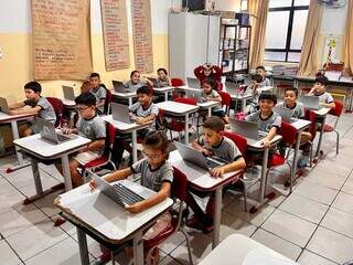 Alunos da Escola Municipal Pingo de Gente Polo durante aula em Nova Andradina (Foto: Divulgação/Redes Sociais)