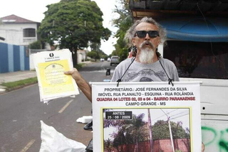 José Fernandes da Silva, 52 anos, cobra pagamento da Prefeitura de Campo Grande pela desapropriação de terrenos dele. (Foto: Alex Machado/Arquivo do Campo Grande News)