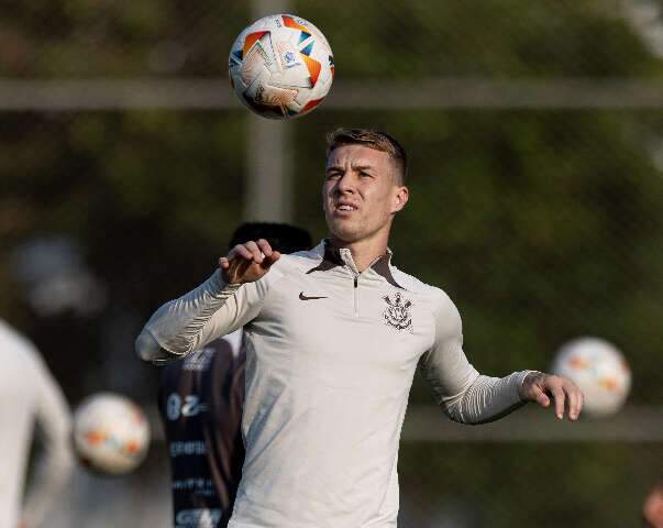 Corinthians e Gr&ecirc;mio defendem vantagem em torneios sul-americanos