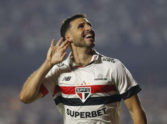 S&atilde;o Paulo despacha Nacional e vai encarar o Botafogo nas quartas da Libertadores