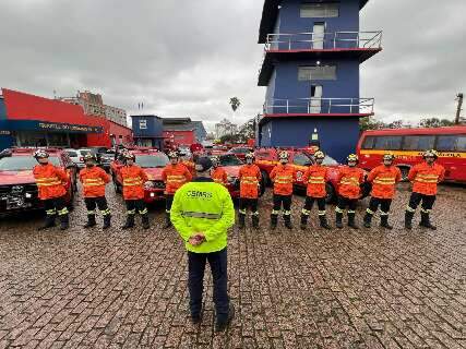 Bombeiros gaúchos vão reforçar combate a incêndios no Pantanal de MS