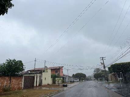 Após mês de estiagem, chuva chega à região Sul junto com nova frente fria