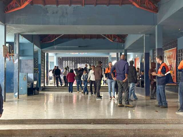 Frio diminui procura em mutir&atilde;o de servi&ccedil;os no Parque do Lageado