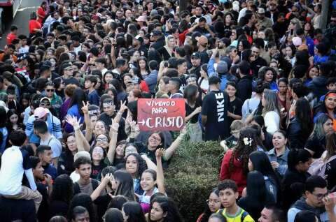 Candidatos surgem na Marcha para Jesus, mas garantem não é pelos votos