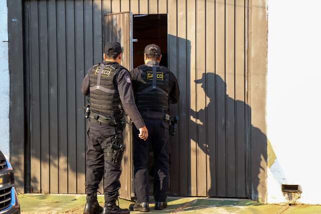 &quot;Sou amigo, n&atilde;o sou patife&quot;, diz presidente de clube flagrado na casa de Cez&aacute;rio