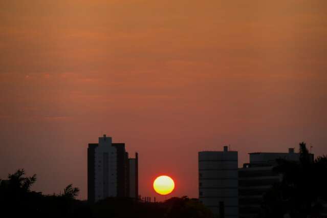 Sol predomina e máxima deve atingir os 38ºC nesta quarta em MS