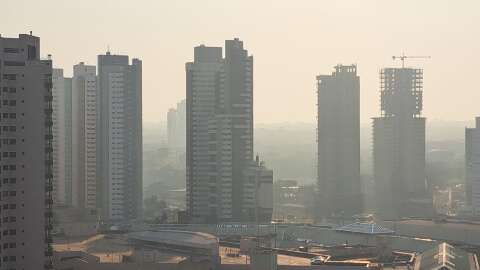 Atenção campo-grandense: prepare-se para respirar fumaça durante todo dia