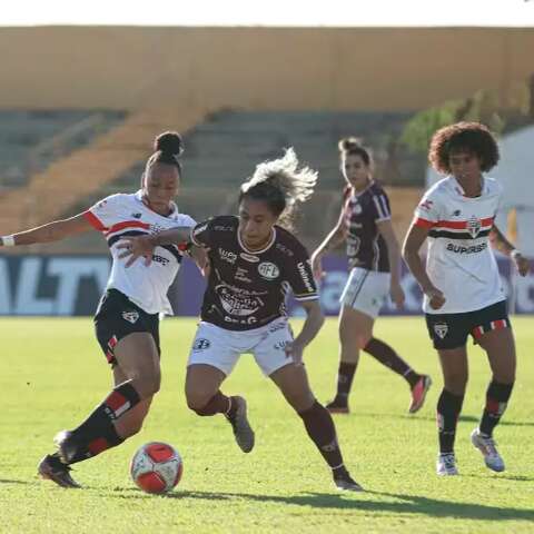 S&atilde;o Paulo recebe Ferrovi&aacute;ria pela semifinal do Brasileir&atilde;o Feminino