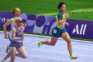 Gabriela Mendonça durante a semifinal dos Jogos Paralímpicos de Paris 2024 (Foto: Silvio Avila/CPB)