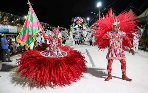 Câmara aprova data no calendário oficial e frente para defender Carnaval