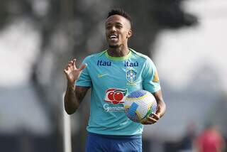 Zagueiro do Real Madrid durante treinamento com a seleção (Foto: Rafael Ribeiro/CBF)