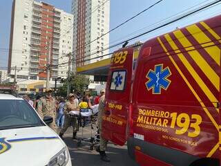 Idoso foi levado para uma unidade de saúde após ter mau súbito (Foto: Clara Faria)