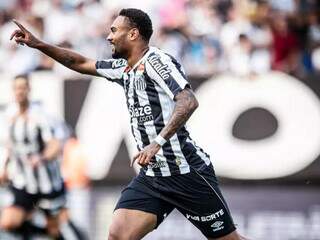 O artilheiro Wendel Silva comemora gol marcado diante do Brusque, na Arena Joinville. (Foto: Raul Barreta/Santos)