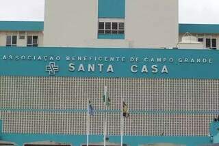 Fachada da Santa Casa, localizada na região central de Campo Grande. (Foto: Marcos Maluf)