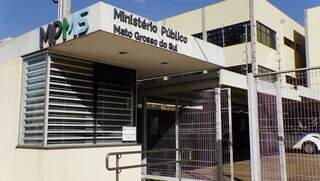 Fachada do prédio do Ministério Público de MS em Campo Grande, onde vítimas podem pedir apoio (Foto: Arquivo/Alex Oliveira)