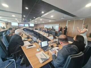 Reunião do Condel (Conselho Deliberativo do Desenvolvimento do Centro-Oeste), em Brasília, com a participação por vídeo do vice-governador José Carlos Barbosa, o “Barbosinha” (Foto: Ascom/Sudeco)