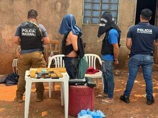 Prisão de Márcio Henrique Benites, vulgo “Raio”, e Jorge Daniel González, o “Relâmpago” (Foto: ABC Color)