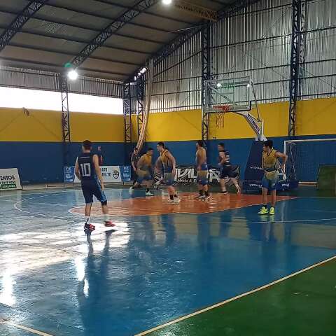 Ponta Por&atilde; conquista etapa do Estadual de basquete masculino