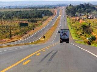 Rodovia onde o acidente aconteceu na sexta-feira (13) (Foto: Arquivo Campo Grande News)