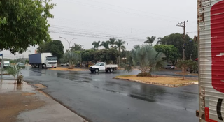 Chuva alegrou os moradores de Chapadão do Sul (Foto: O Correio News) 