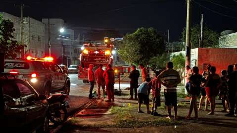 Feto de menino é encontrado dentro de sacola plástica em amontoado de lixo 