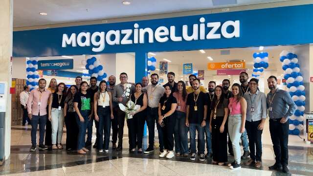 Shopping Bosque dos Ipês reinaugura loja da Magazine Luiza