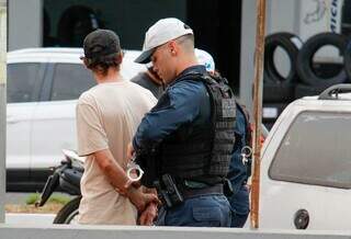 Momento que motorista de Ipanema é preso (Foto: Juliano Almeida) 