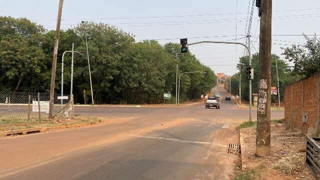 Moradores alegam falta de aten&ccedil;&atilde;o em cruzamento onde motociclista morreu 