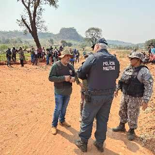 Polícia e Funai tentam fechar acordo para enterro de indígena morto em confronto