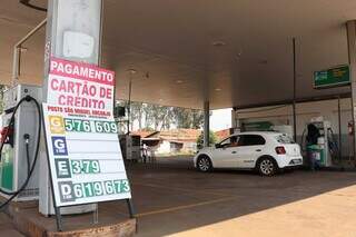 Posto de Combustível da Capital com variaçaõ de preços (Foto: Arquivo/Osmar Veiga)