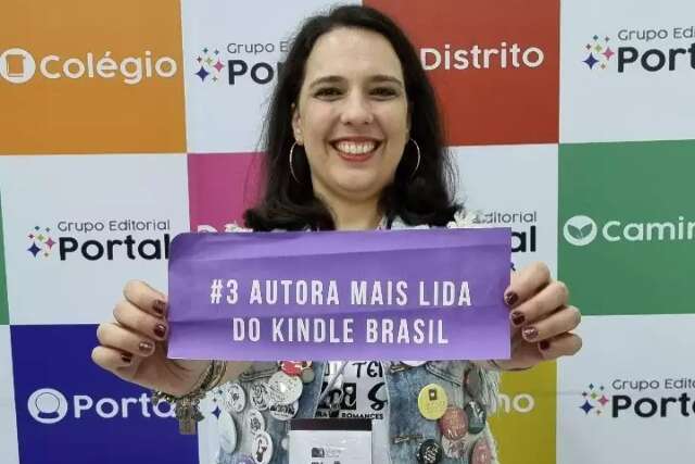 Mari abandonou a T.I para virar a 3ª autora mais lida da Amazon