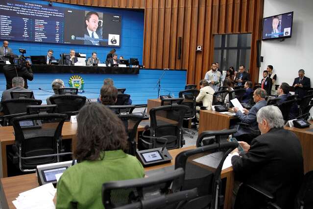 Em 2h, projeto que muda carreira policial passa pela CCJR e &eacute; aprovado