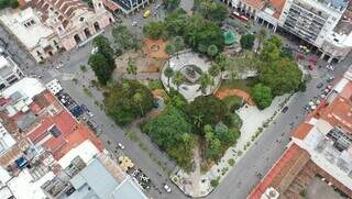 Vista do alto, a Plaza 9 de Julio, localizada no centro da cidade de Salta, um atratitvo imperdível (Foto: Reprodução)