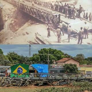 Com bombas e carros alegóricos, encenação recria montagem de ponte da 2ª Guerra