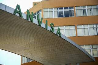 Fachada do edifício sede da Anvisa, em Brasília (Foto: Marcelo Camargo/Agência Brasil)