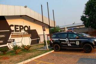 Fachada da Depac Cepol, onde o caso foi registrado (Foto: Juliano de Almeida)