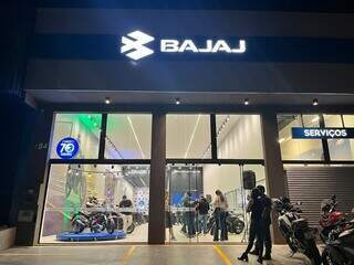 Fabricante de motos Indiana Bajaj inaugura concession&aacute;ria em Campo Grande