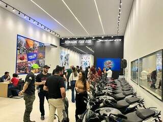 Fabricante de motos Indiana Bajaj inaugura concession&aacute;ria em Campo Grande