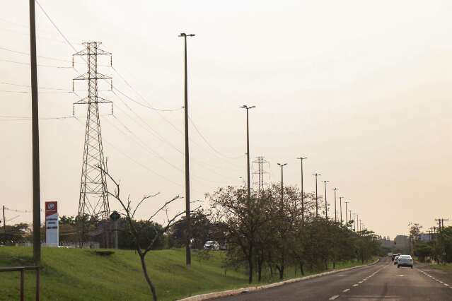 Calor retorna com for&ccedil;a neste s&aacute;bado, com ventos fortes e possibilidade de chuva