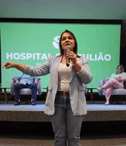 Adriane promete colocar &ldquo;casa em ordem&rdquo; para atualizar conv&ecirc;nios com hospitais 