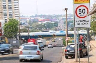 Na Rua Cear&aacute;, pressa mata e faz de condutores e pedestres infratores recorrentes