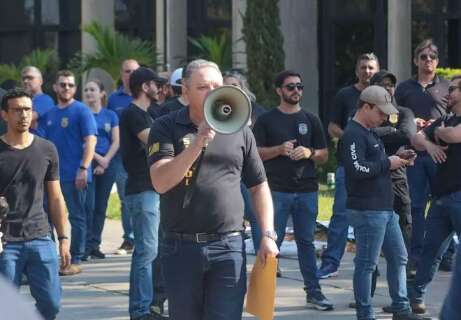 Sinpol é notificado pela Justiça e decidirá em reunião próximas ações da greve