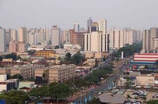 Centro de Campo Grande visto a partir da Avenida Afonso Pena (Foto: Osmar Veiga/Arquivo)