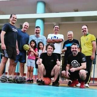 Primeiros registros do grupo de handebol de veteranos (Foto: Divulgação) 